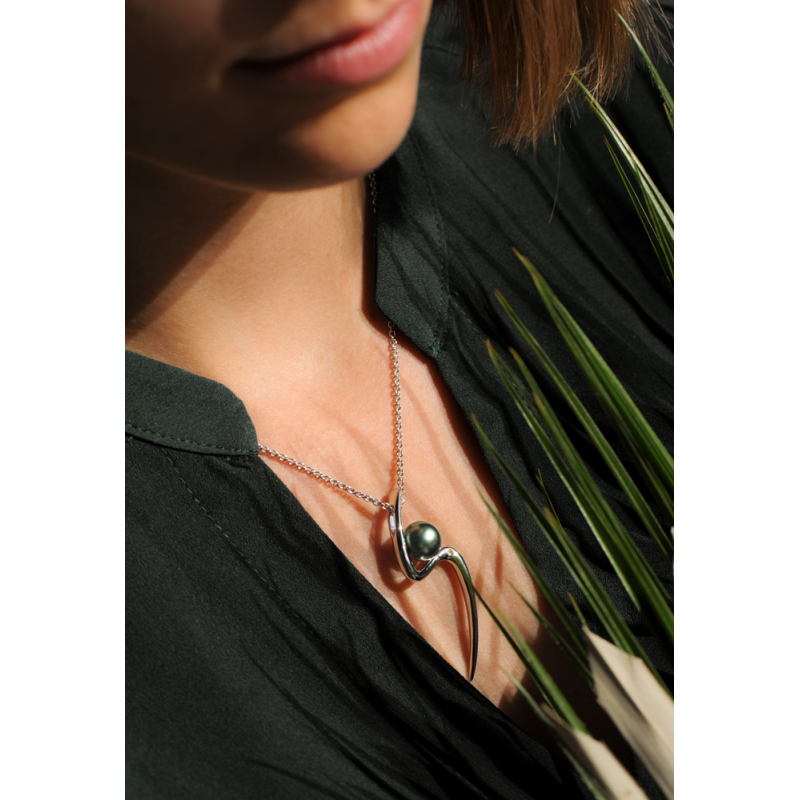 Collier Pendentif Vague LGBT/ Gay En Acier Inoxydable Coloré - Pendentif 2.8 Cm, Chaîne 55 Cm - Avec Sac Cadeau